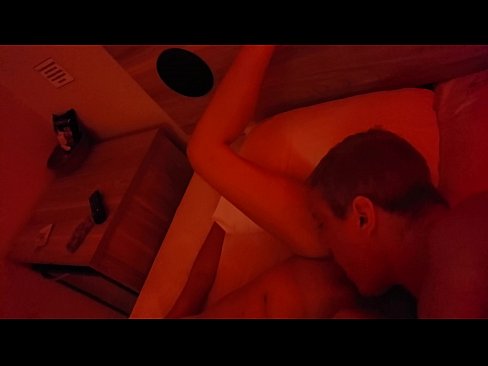 ❤️ Nyalogatja a nedves puncimat. ❌ Házi készítésű pornó at hu.amourpassionfever.ru ❌️