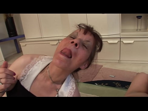 ❤️ Két nagymama és egy nagypapa hármasban ❌ Házi készítésű pornó at hu.amourpassionfever.ru ❌️