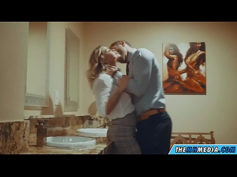 ❤️ Amikor egy bögyös szőke elcsábít egy nyilvános WC-ben ❌ Házi készítésű pornó at hu.amourpassionfever.ru ❌️